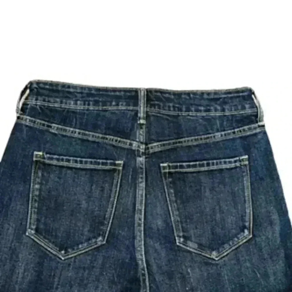 Old Navy Dark Wash Distressed Denim Jean Shorts Womens Sz 4 - Picture 7 of 11